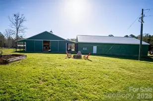 5835 Kreps Rd, Clover, SC 29710 - Photo 8