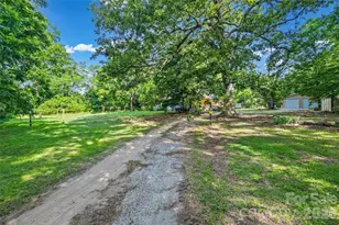1415 Minter Rd, Chester, SC 29706 - Photo 6