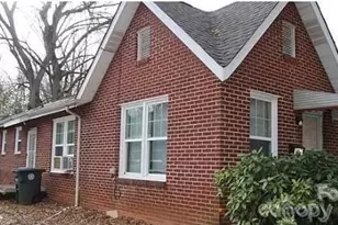 915 N Jackson St, Salisbury, NC 28144 - Photo 1