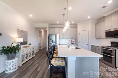 11809 Red Leaf Drive, Charlotte, NC 28215 - Photo 12