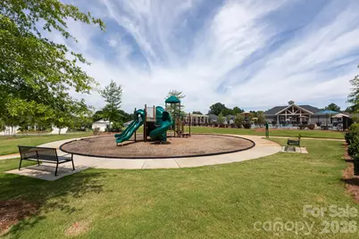 11809 Red Leaf Drive, Charlotte, NC 28215 - Photo 40