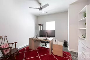 11809 Red Leaf Dr, Charlotte, NC 28215 - Photo 24