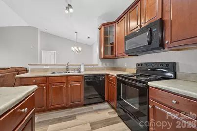 11721 Ridgeway Park Drive, Charlotte, NC 28277 - Photo 8