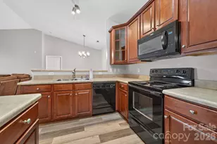 11721 Ridgeway Park Dr, Charlotte, NC 28277 - Photo 8