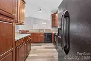 11721 Ridgeway Park Dr, Charlotte, NC 28277 - Photo 10