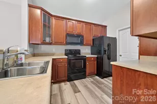 11721 Ridgeway Park Dr, Charlotte, NC 28277 - Photo 12