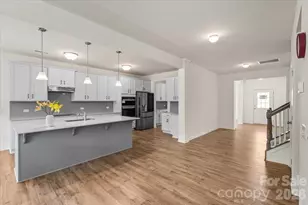 183 Parkmont Dr, Troutman, NC 28166 - Photo 6