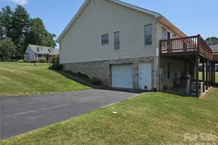 117 Caldonia Dr, Candler, NC 28715 - Photo 26