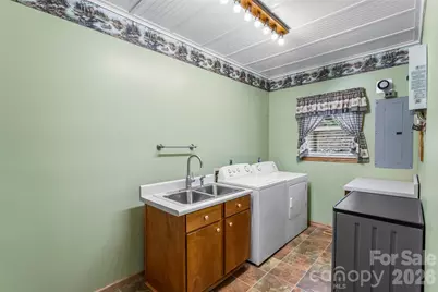 5809 Old Nc 18 Highway, Connelly Springs, NC 28612 - Photo 28