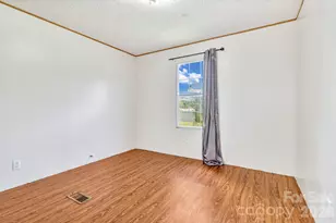12 Green Cove Ln, Alexander, NC 28701 - Photo 12
