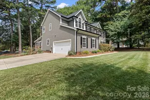 122 Lake Pine Rd, Mooresville, NC 28117 - Photo 2