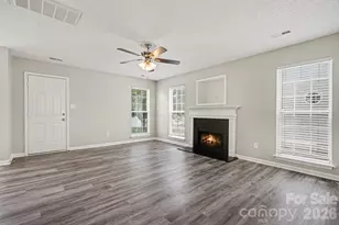 9806 Coriander Ct, Charlotte, NC 28215 - Photo 12