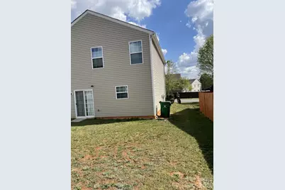 3102 Victoria Brook Lane, Charlotte, NC 28208 - Photo 4