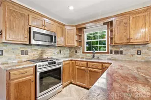 4795 Mountain Run Dr, Lenoir, NC 28645 - Photo 12