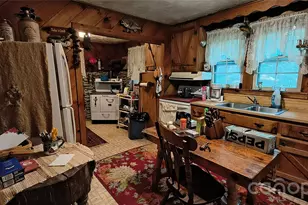 8340 Hwy 90 Hwy, Collettsville, NC 28611 - Photo 20