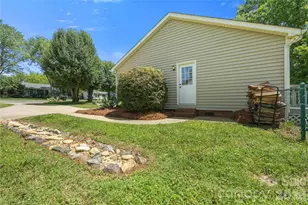 3571 Farm Lake Dr SW, Concord, NC 28027 - Photo 18