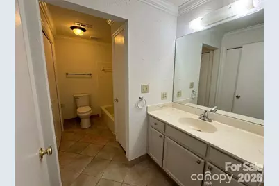 6049 Treetop Court, Charlotte, NC 28212 - Photo 18