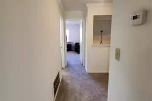 6049 Treetop Ct, Charlotte, NC 28212 - Photo 22