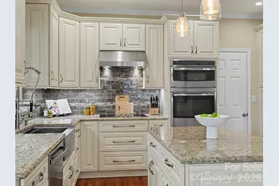 15505 Robsart Court, Charlotte, NC 28277 - Photo 12