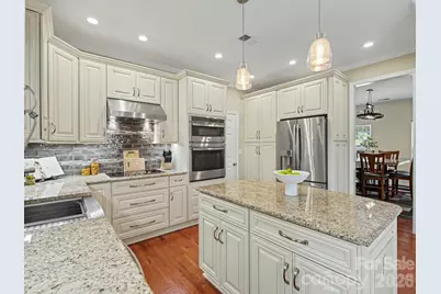 15505 Robsart Court, Charlotte, NC 28277 - Photo 14