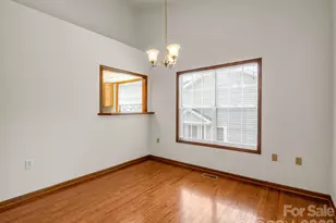 341 Laurel Park Pl, Hendersonville, NC 28791 - Photo 18