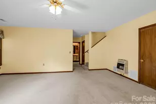 341 Laurel Park Pl, Hendersonville, NC 28791 - Photo 32