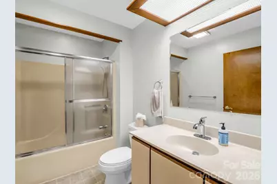 341 Laurel Park Place, Hendersonville, NC 28791 - Photo 10