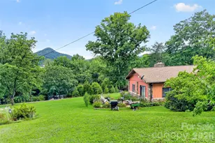 71 Greenvale Dr, Leicester, NC 28748 - Photo 6