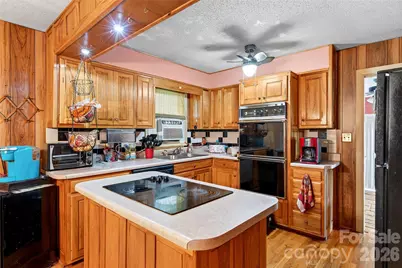 71 Green Vale Drive, Leicester, NC 28748 - Photo 12