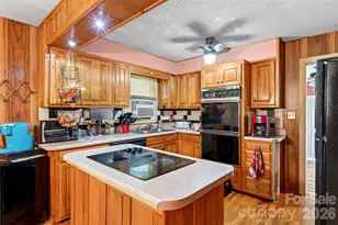 71 Greenvale Dr, Leicester, NC 28748 - Photo 12