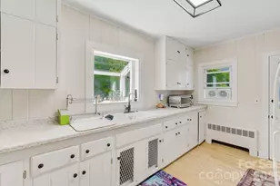 629 Bailey St, Mars Hill, NC 28754 - Photo 8