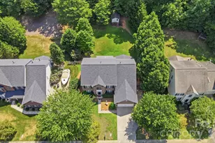 1338 Wrangell Ln, Charlotte, NC 28214 - Photo 4