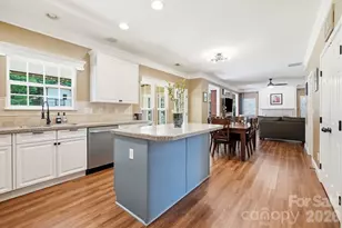 1338 Wrangell Ln, Charlotte, NC 28214 - Photo 12