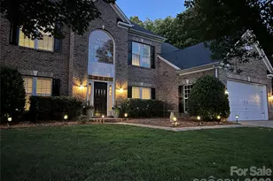 1338 Wrangell Ln, Charlotte, NC 28214 - Photo 4