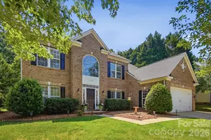 1338 Wrangell Ln, Charlotte, NC 28214 - Photo 2