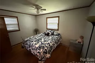 3930 Fircrest Dr, Charlotte, NC 28217 - Photo 20