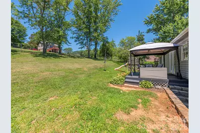 219 Hookers Gap Road, Candler, NC 28715 - Photo 20