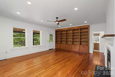 385 Chunns Cove Road, Asheville, NC 28805 - Photo 6