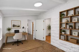 385 Chunns Cove Rd, Asheville, NC 28805 - Photo 16