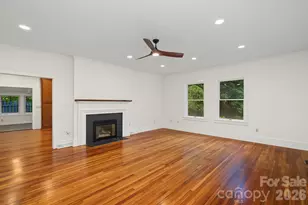 385 Chunns Cove Rd, Asheville, NC 28805 - Photo 20