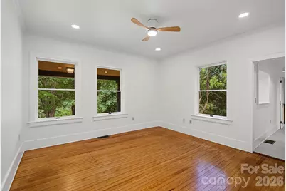 385 Chunns Cove Road, Asheville, NC 28805 - Photo 14