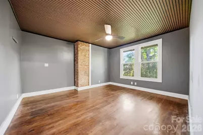 718 11th Street Place NW, Hickory, NC 28601 - Photo 14