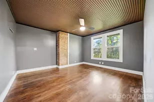 718 11th St Pl NW, Hickory, NC 28601 - Photo 14