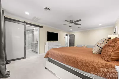 7940 Sunnyvale Lane, Charlotte, NC 28210 - Photo 22