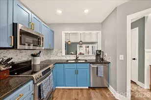 8220 Legare Ct, Charlotte, NC 28210 - Photo 14