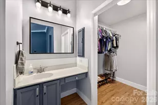 8220 Legare Ct, Charlotte, NC 28210 - Photo 10