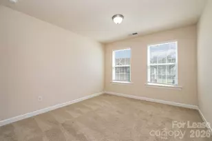 9320 Glenburn Ln, Charlotte, NC 28278 - Photo 30