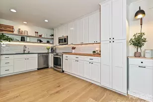 4737 Rounding Run Rd, Charlotte, NC 28277 - Photo 2