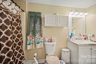 125 Proctor Street, Gastonia, NC 28052 - Photo 24