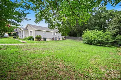 125 Proctor Street, Gastonia, NC 28052 - Photo 6
